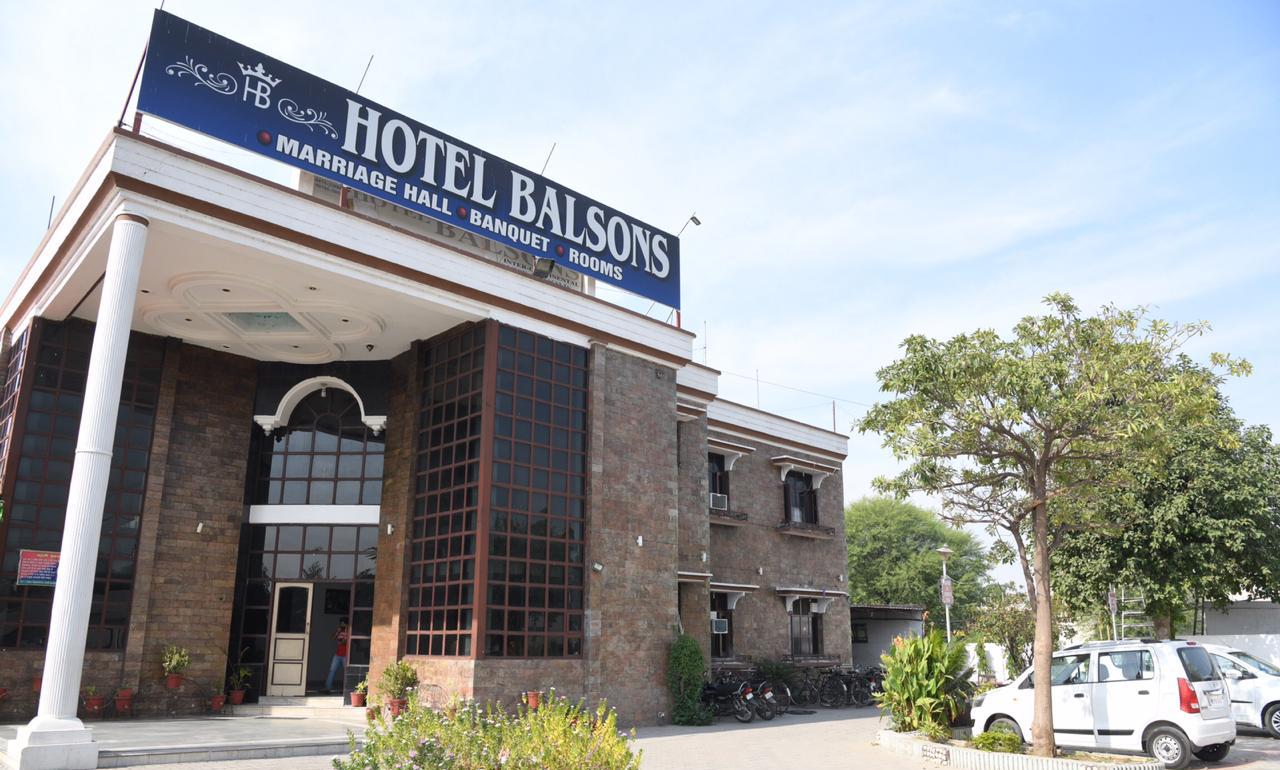 Hotel Balsons ( Near New Bus Stand) - Tap to explore photos