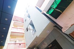 Photos of Hotel O Admiral Suites
