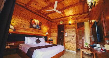 Grand Vatika Resort Room Type - Luxurious Wooden Cottage with Garden View Grand Vatika Resort Room Type - Luxurious Wooden Cottage with Garden View