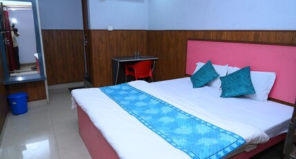 Hotel Eagle Inn Room Type - Deluxe Non AC Room(24 hrs Checkout)