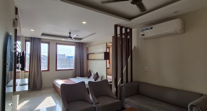 Hotel Clover Room Type - SUPER DELUX ROOM Hotel Clover Room Type - SUPER DELUX ROOM