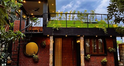 Pinewood Stays - Villa Stargaze | Starry Nights Room Type - Stargaze Villa Madurai