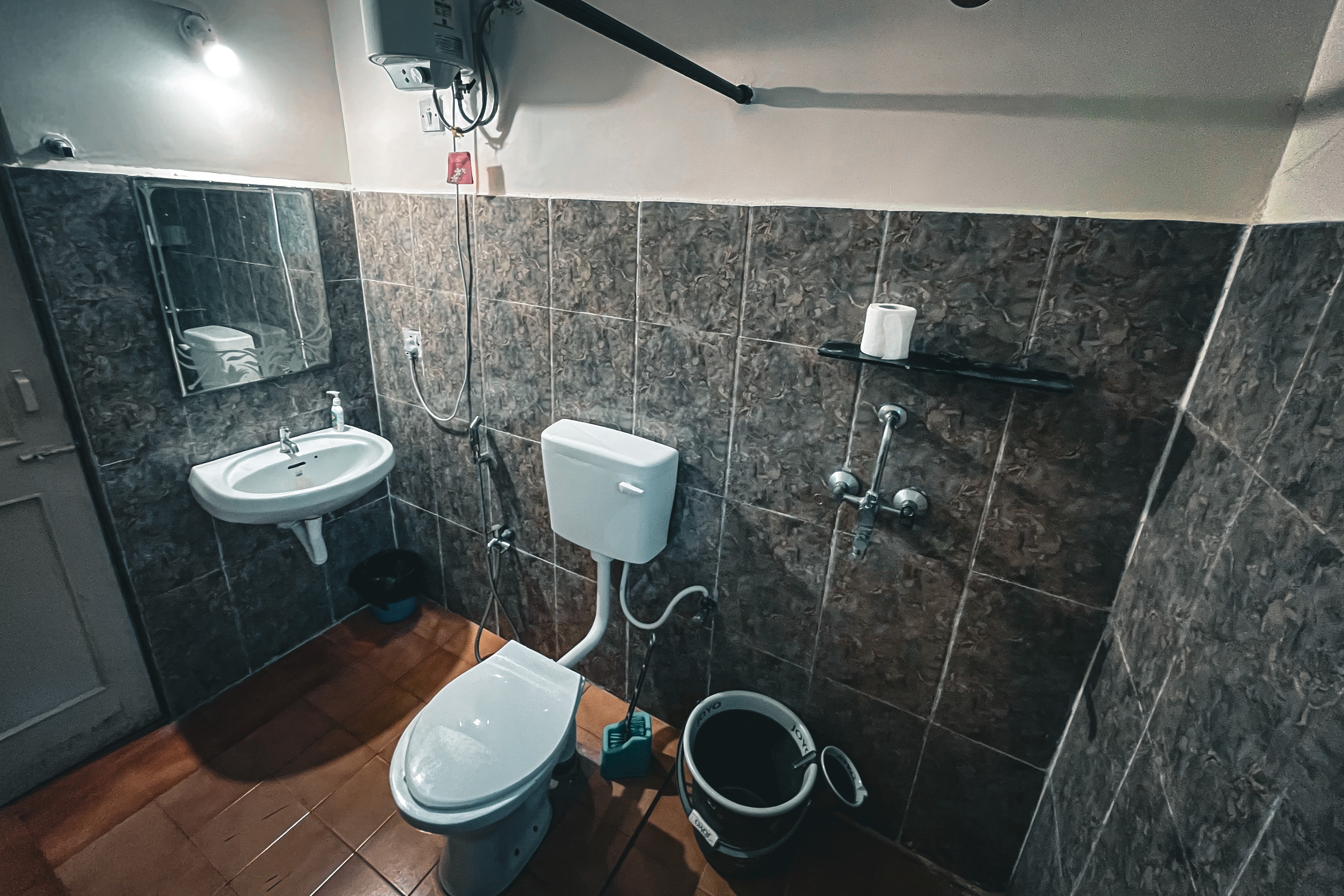 Nestin'Goa - One Bedroom Apartment - Tap to explore photos