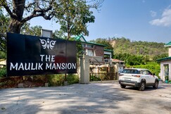 Maulik Mansion Resort
