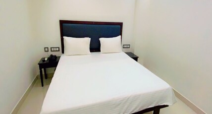 Hotel Giriraj Palace Room Type - SEMI DELUX