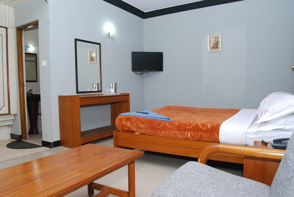 Hotel Jaysanthi - Tap to explore photos