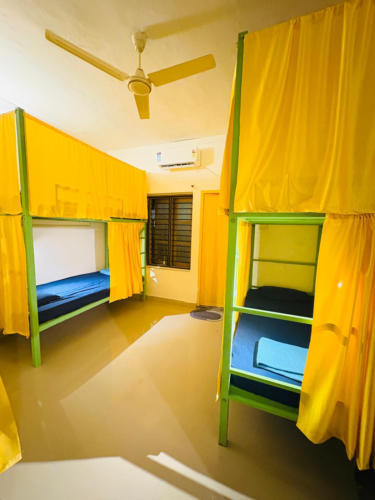 Yes Hostel Varkala - North Cliff - Tap to explore photos