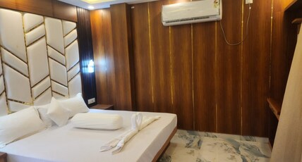 RED CRAB BEACH RESORT Room Type - AC Premium Deluxe Room