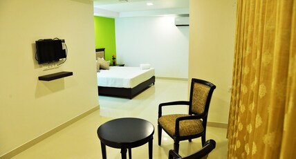 Temple Plaza Room Type - Suite Room