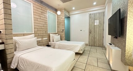 Hotel El Dorado Room Type - Silver