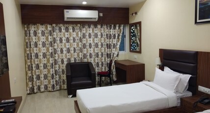 Hotel Minar Galaxy Room Type - Executive Deluxe