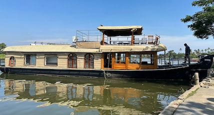 Anugraha Cruise Houseboats Room Type - One bedroom deluxe
