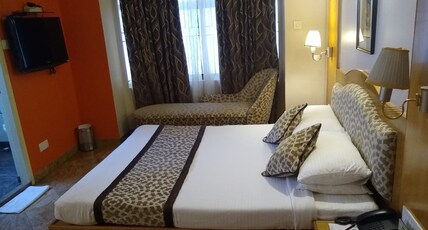 Pai Comforts Room Type - Deluxe Room