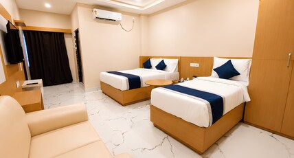 SHINY GRAND Room Type - Superior Triple Room SHINY GRAND Room Type - Superior Triple Room