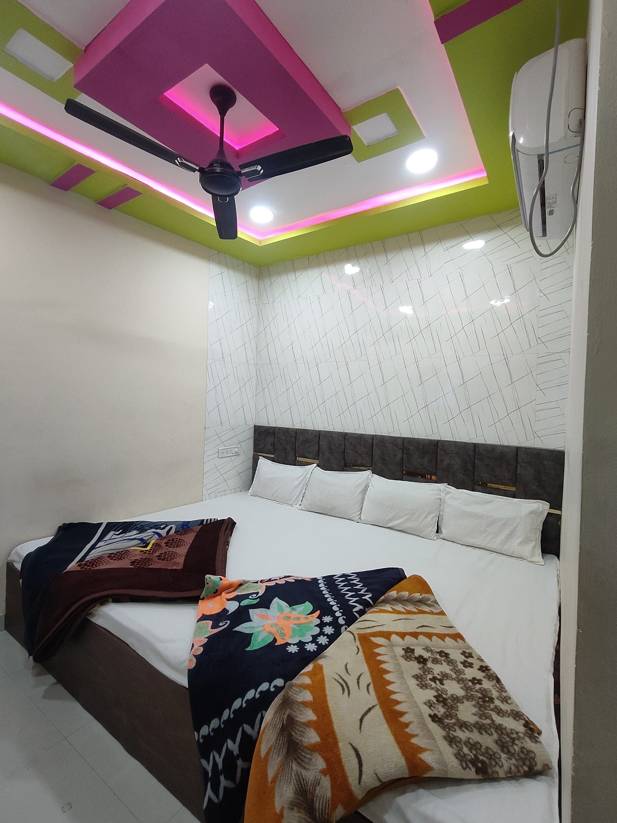 HOTEL SHREE KALBHAIRAV KRIPA - Tap to explore photos
