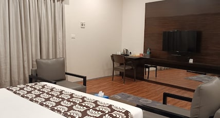 MWC CLUB Room Type - Premium Room MWC CLUB Room Type - Premium Room