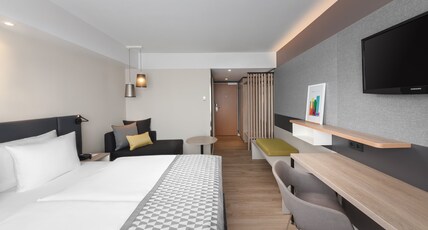Holiday Inn Munich - City Centre Room Type - 1 King Standard