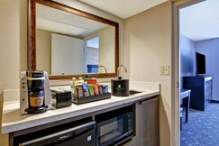 Embassy Suites Minneapolis - Airport