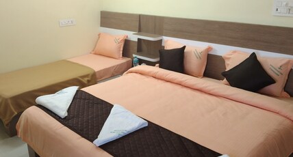GIRI NANDHANA RESIDENCY Room Type - Super Deluxe Room GIRI NANDHANA RESIDENCY Room Type - Super Deluxe Room