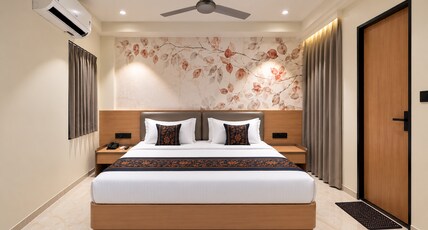 Hotel Teerth by Arrow - Near Shree Dwarkadhish Temple Room Type - Comfort Room with Balcony