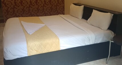Sushmika Villas & Resorts Room Type - Deluxe King Suite