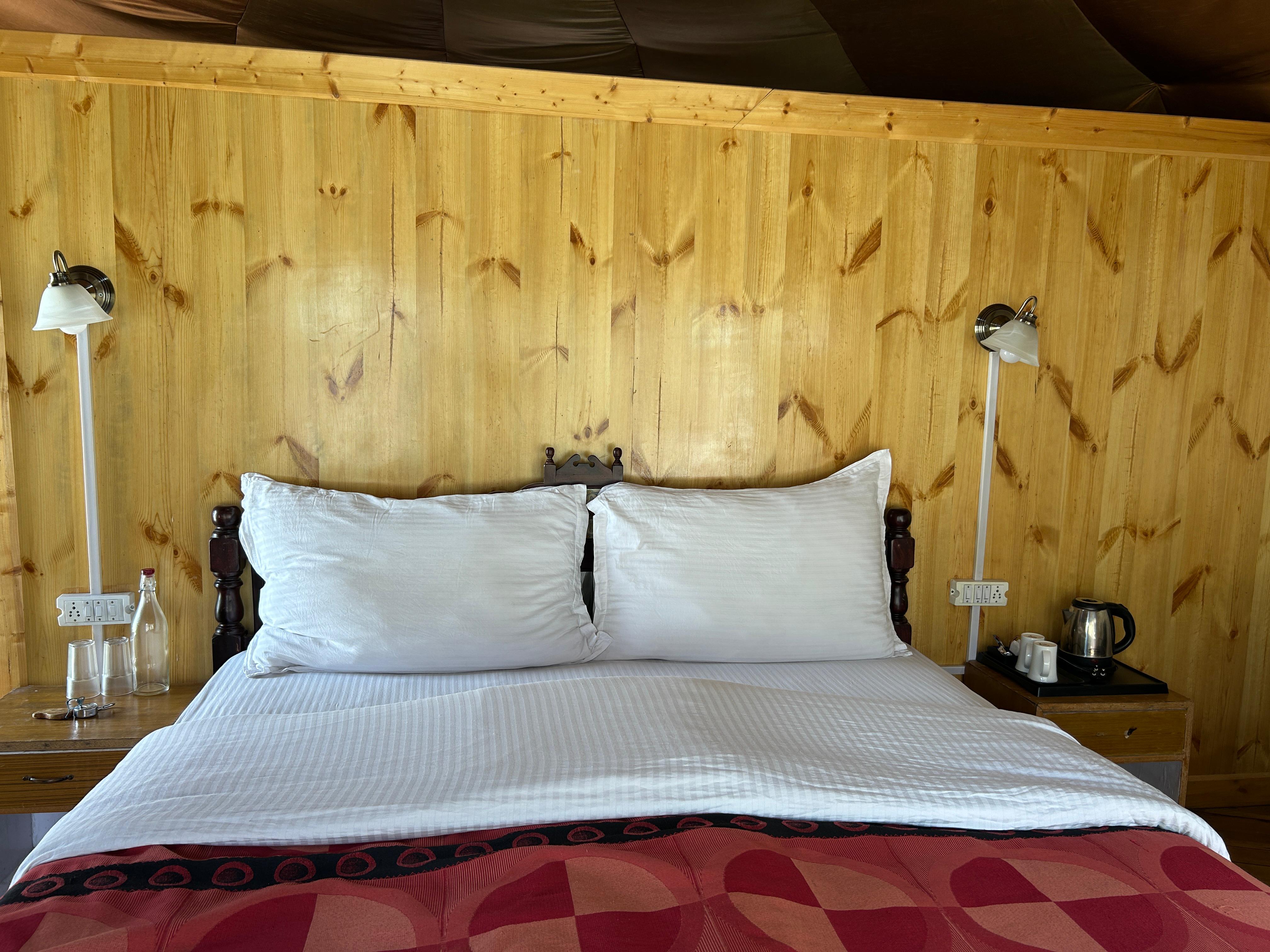 Hunder Sarai - A Luxury Camp - Tap to explore photos