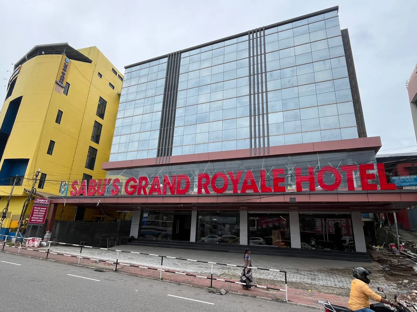Sabu's Grand Royale- Thampanoor
