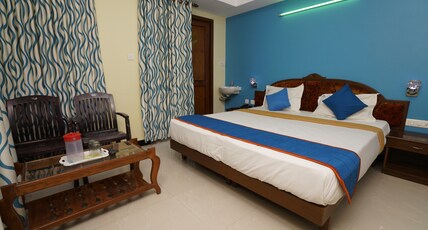 Hotel Melody Park Room Type - Double Deluxe AC | Balcony with Seaview