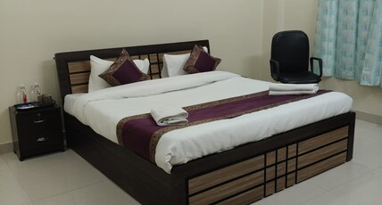 Entire 2 BHK Suite Room Type - Bedroom 2