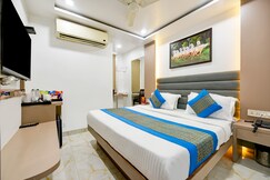 Hotel Bhartiya - opposite New Delhi Railway Station (2 mins walk)