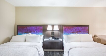 Hampton Inn Fishkill Room Type - 2 DBL ACCESSIBLE W TUB NS