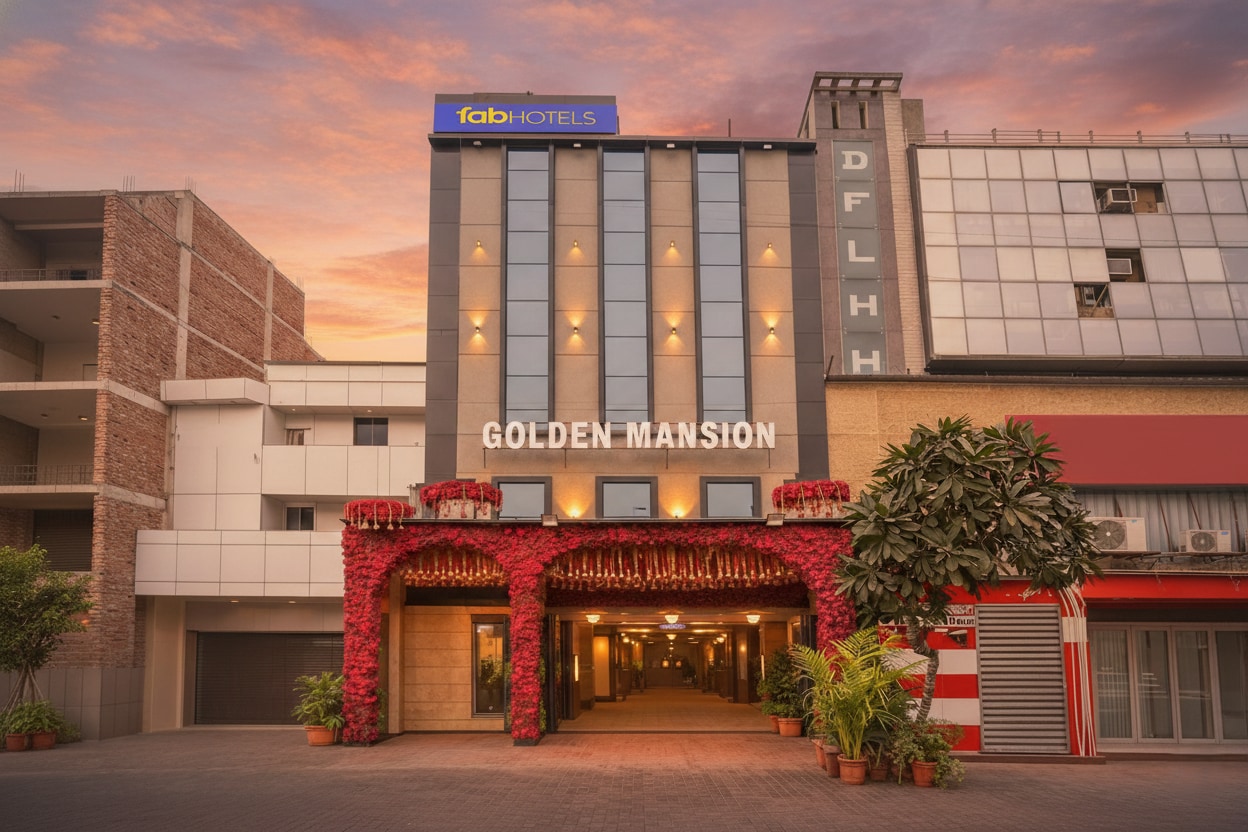 FabHotel Golden Mansion - Tap to explore photos