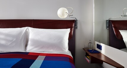 The Standard London Room Type - Queen Standard