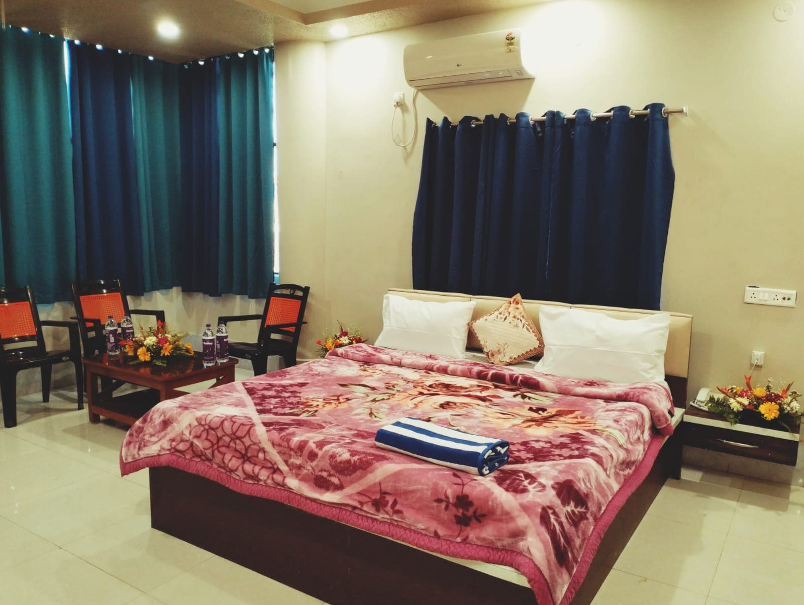 Dhanraj Residency - Tap to explore photos