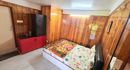 Mountain Manor Homestay Room Type - Double room 2