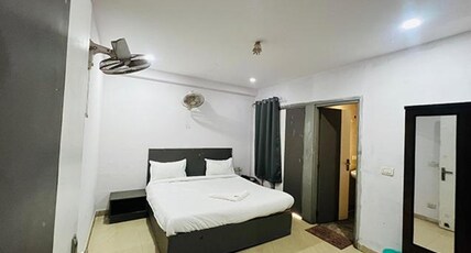 FabHotel Saineel I Room Type - Deluxe Room