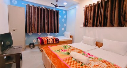 Amrutwa Guest House Room Type - Budget Double Room Foreign Guest not allowed to stay