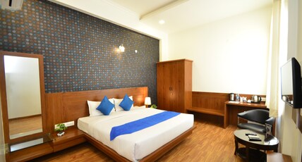 Hotel Sapphire World Room Type - Super Deluxe Room