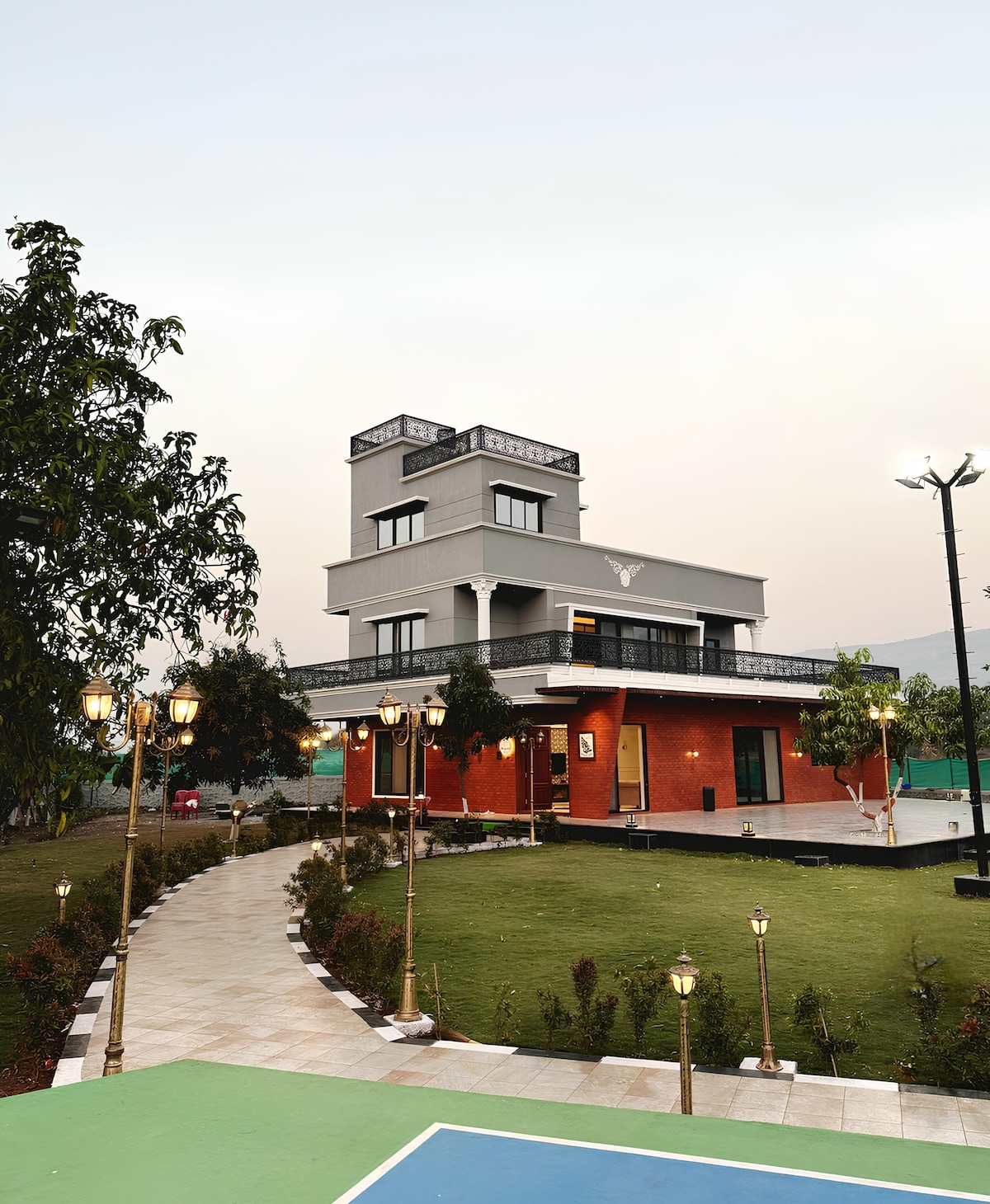 Main gallery