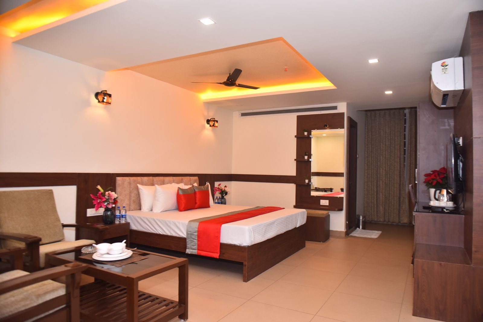 M R Residency Lodging and Boarding - Tap to explore photos