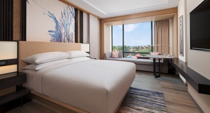 Courtyard by Marriott Colva Room Type - Deluxe Room King Bed
