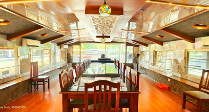 Pearl Spot Houseboat Room Type - Day Trip from 1 PM - 5.30 PM IN Sharing Houseboat ( Non AC )
