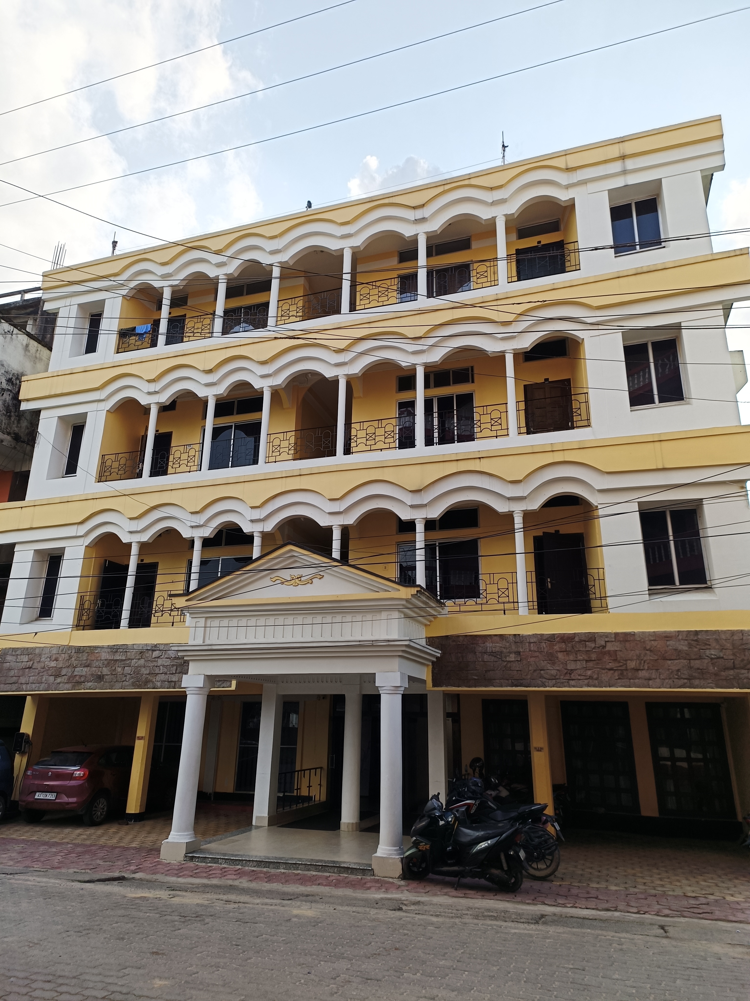 Hotel Dilip - Tap to explore photos