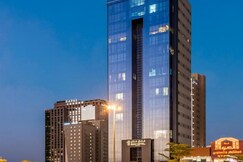 Sunday Luxury Central formerly Anan Hotel