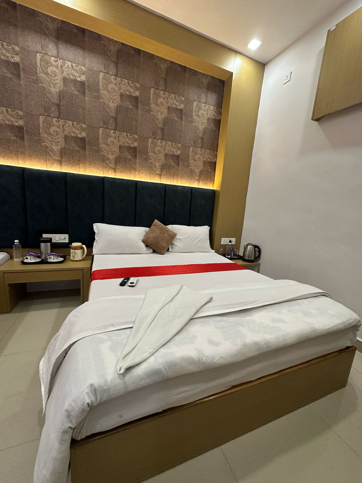 HOTEL SANGAM INN - Tap to explore photos