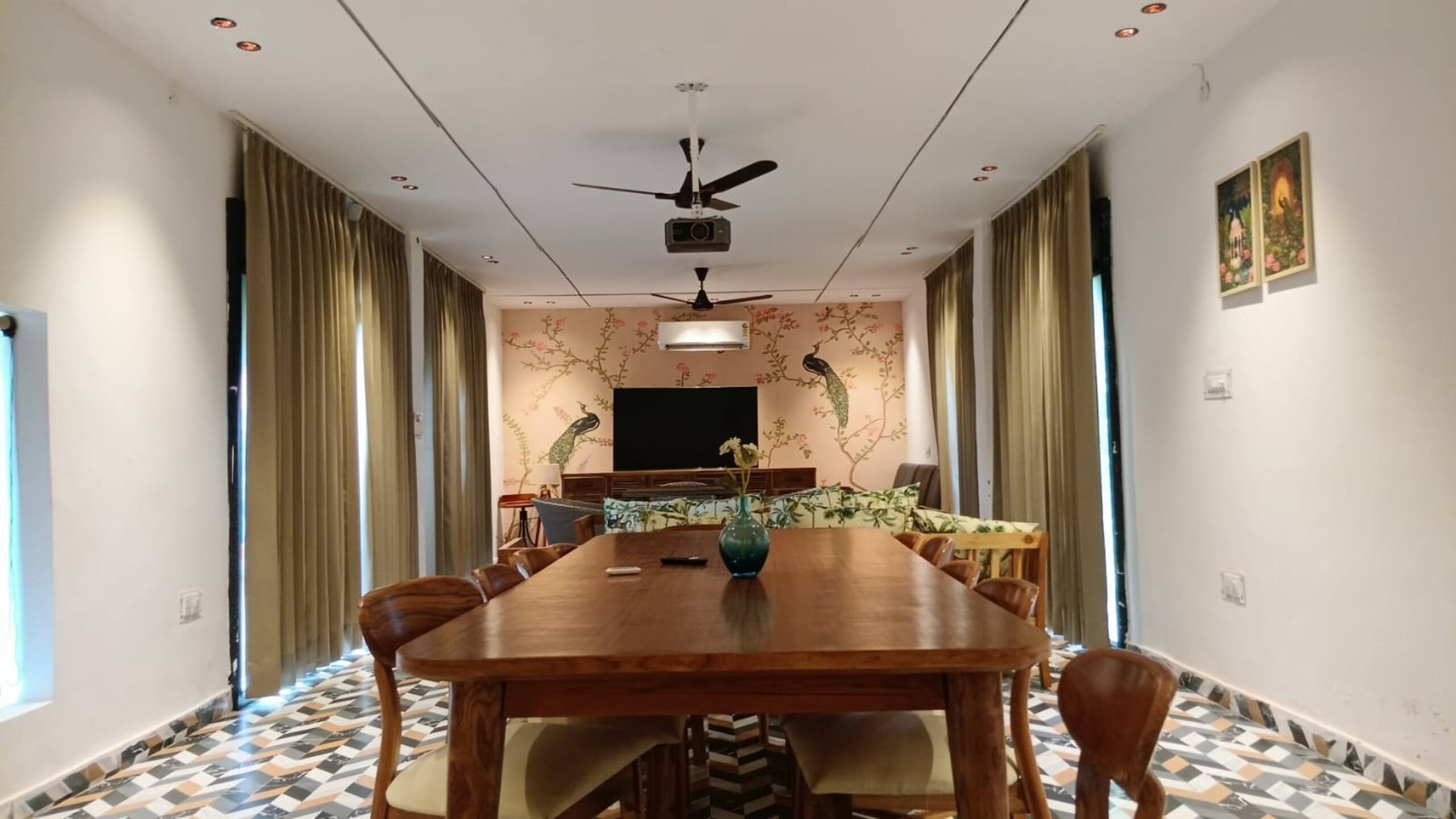 Aurelia 2BHK Pool Stay in Faridabad by Homeyhuts - Tap to explore photos