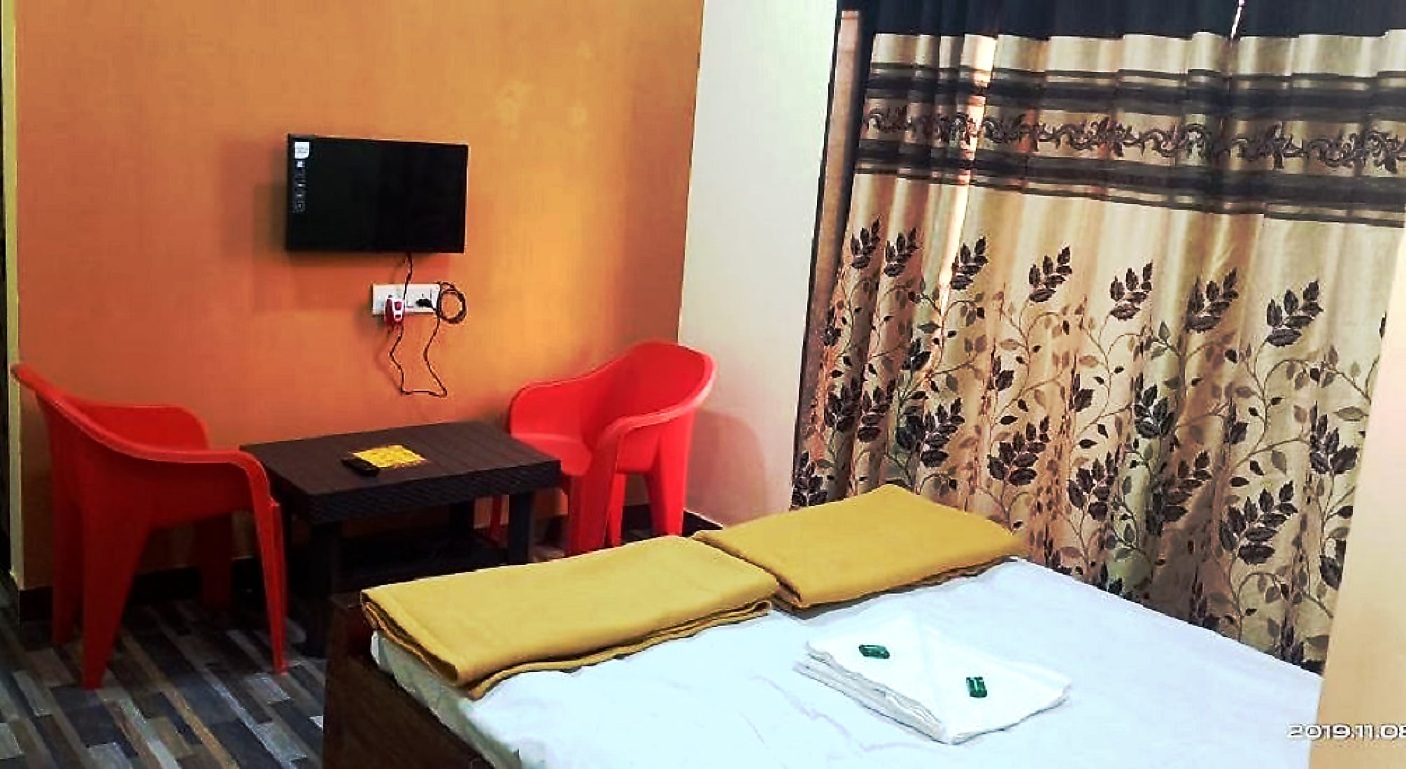 Sai Krishnaja Service Apartment - Tap to explore photos
