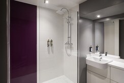 Premier Inn Peterborough City Centre