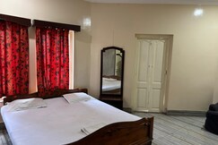 ASHIRBAD GUEST HOUSE in Gariahat
