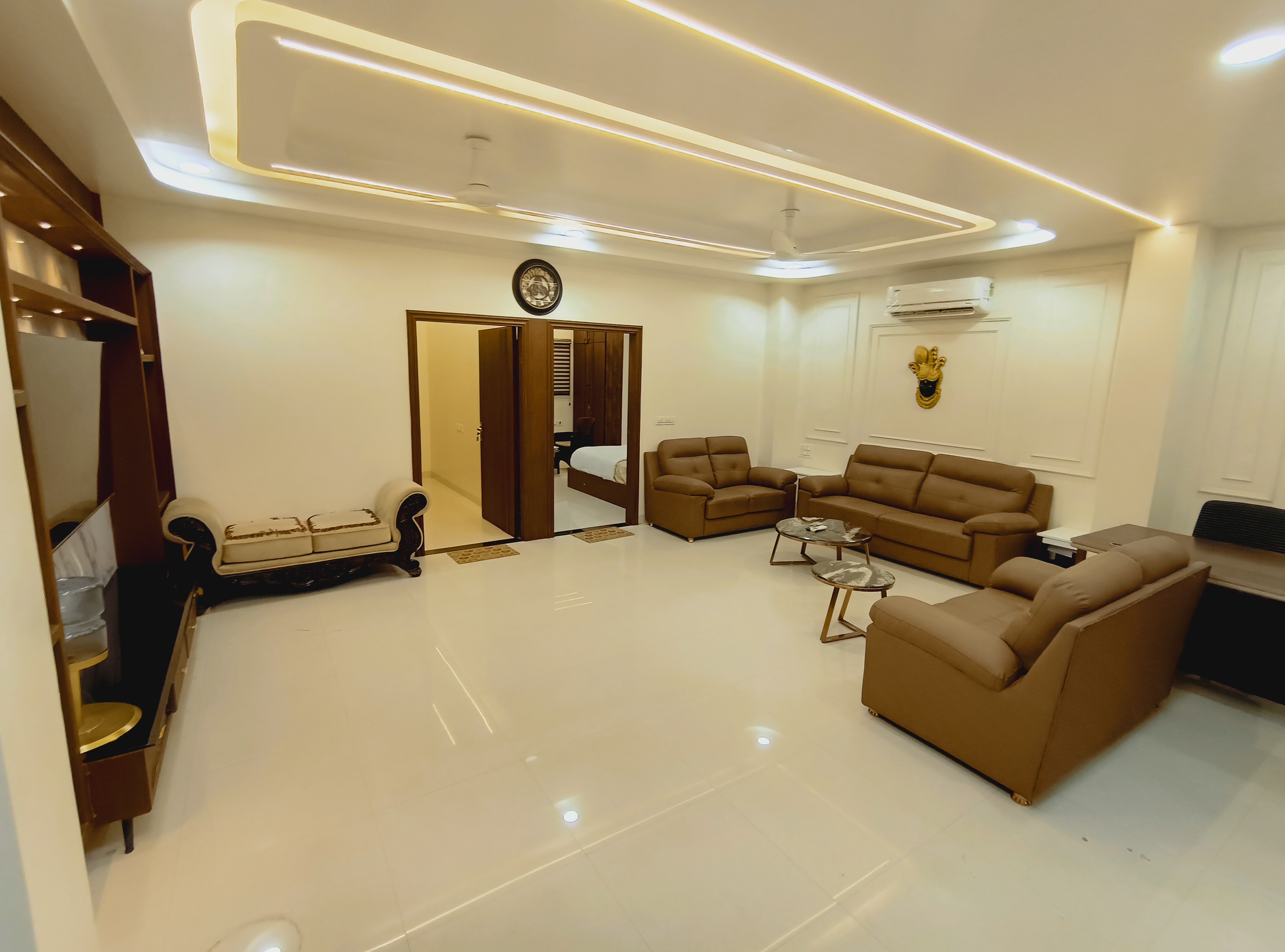 Shiv Smriti Homestay - Tap to explore photos